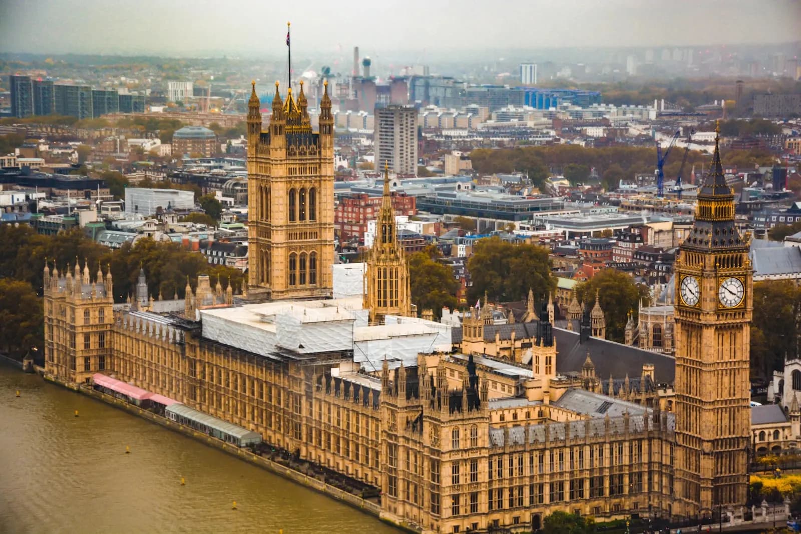 Bachelor of Professional Communication — Bachelor at London Online University