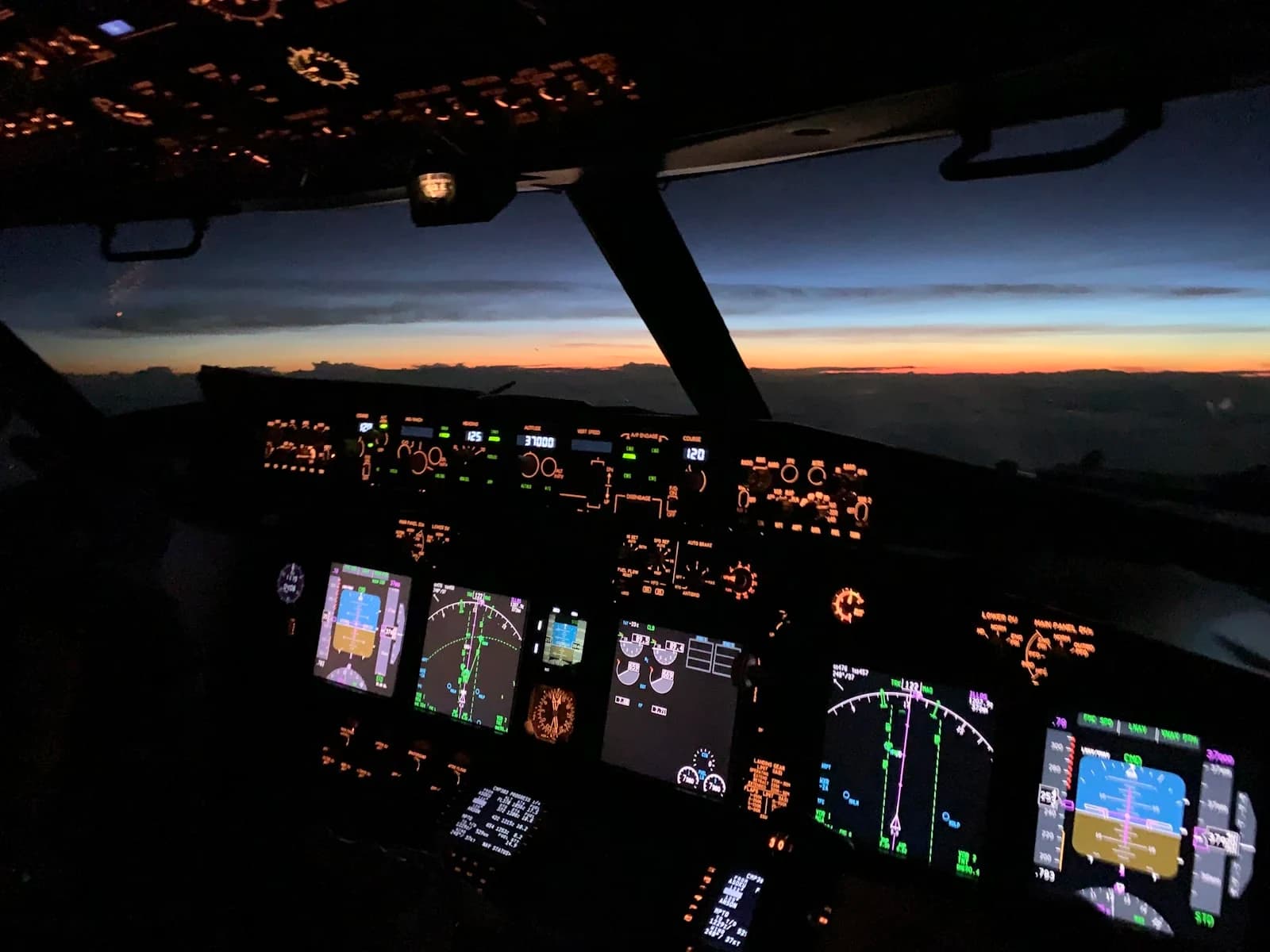 Certificate in Airport Operations Awareness — Certificate at London School of Aviation & Airport Management