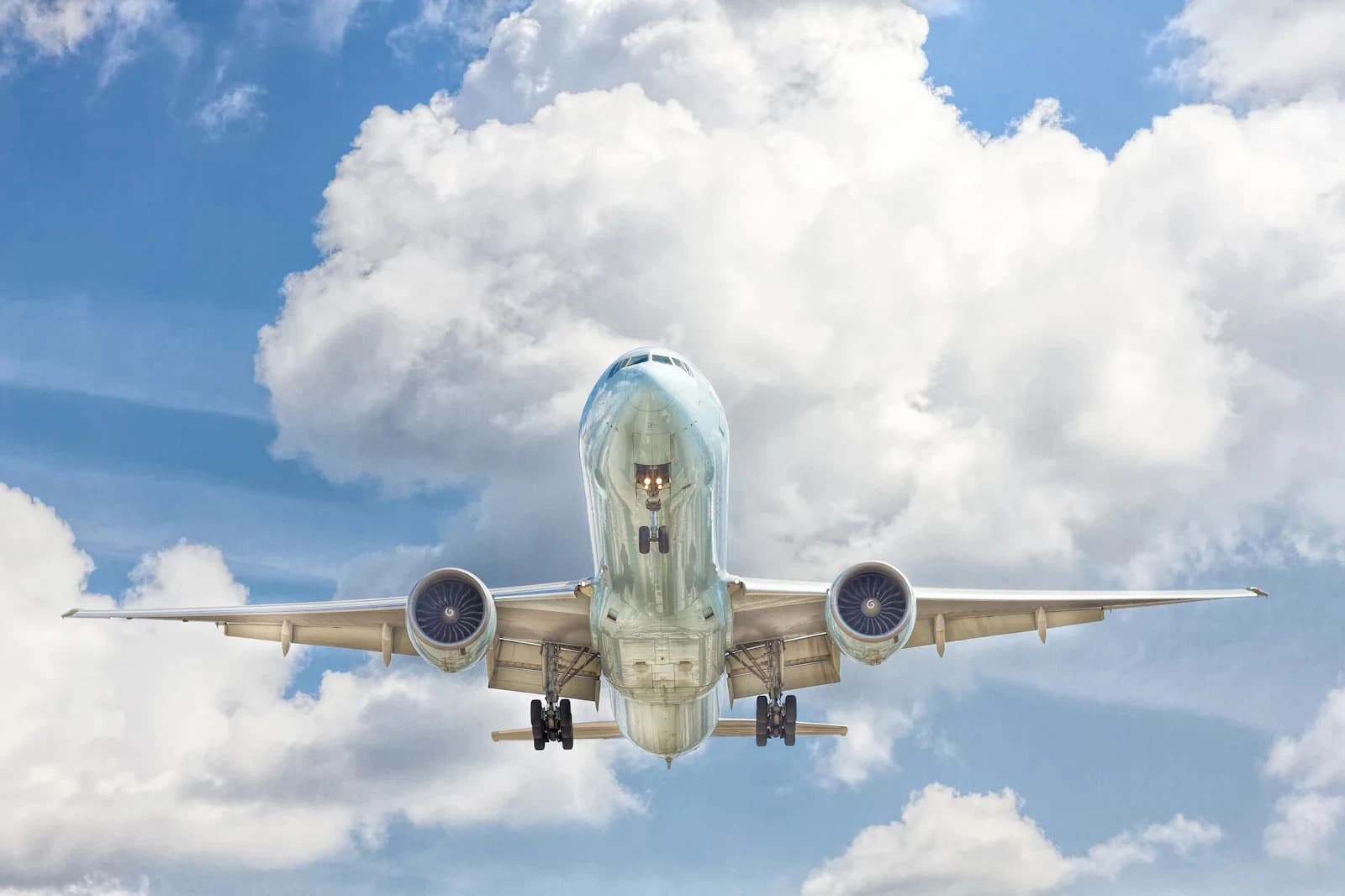 Certificate in Aviation English Communication — Certificate at London School of Aviation & Airport Management