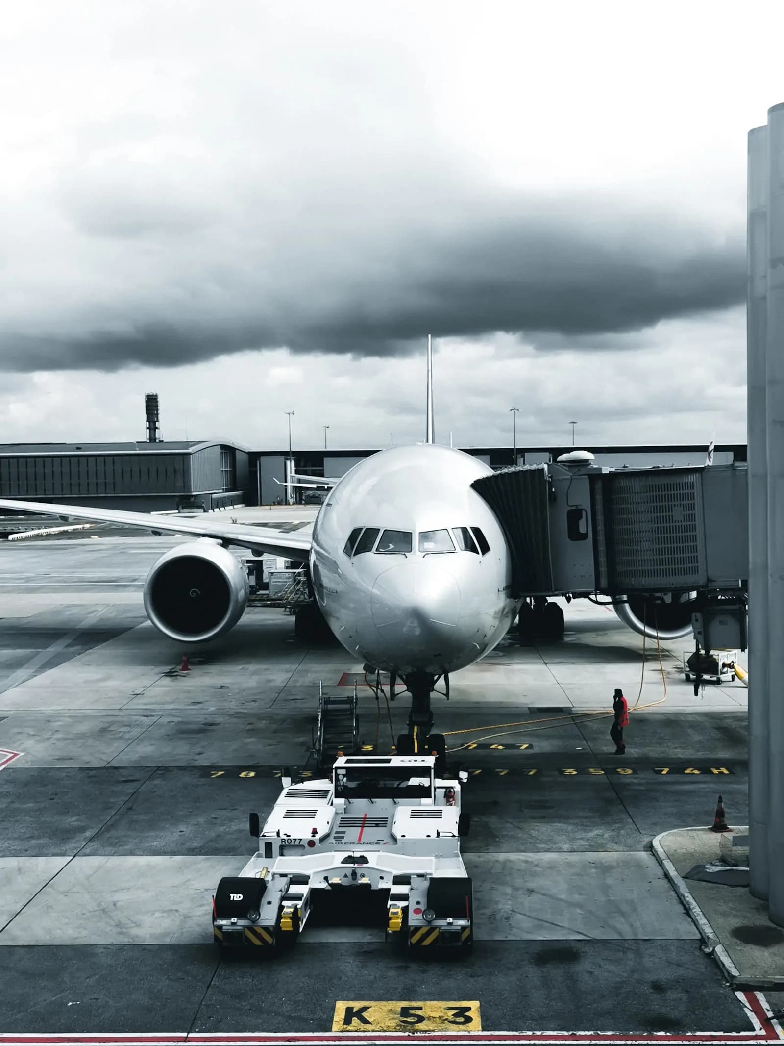 Higher Diploma in Airport Management Systems Strategy — Higher Diploma at London School of Aviation & Airport Management