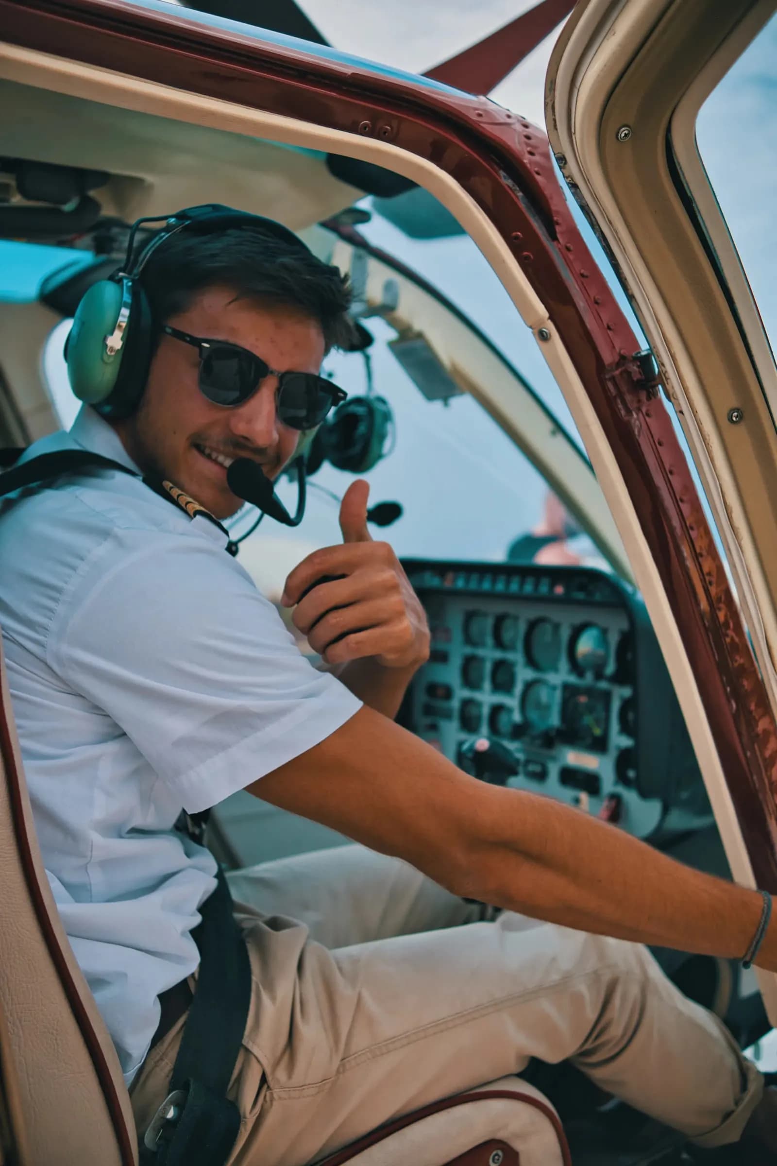 Higher Diploma in Aviation Business Strategy — Higher Diploma at London School of Aviation & Airport Management