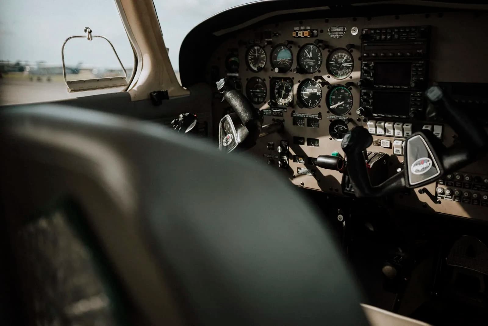 Higher Diploma in Aviation Management Systems — Higher Diploma at London School of Aviation & Airport Management