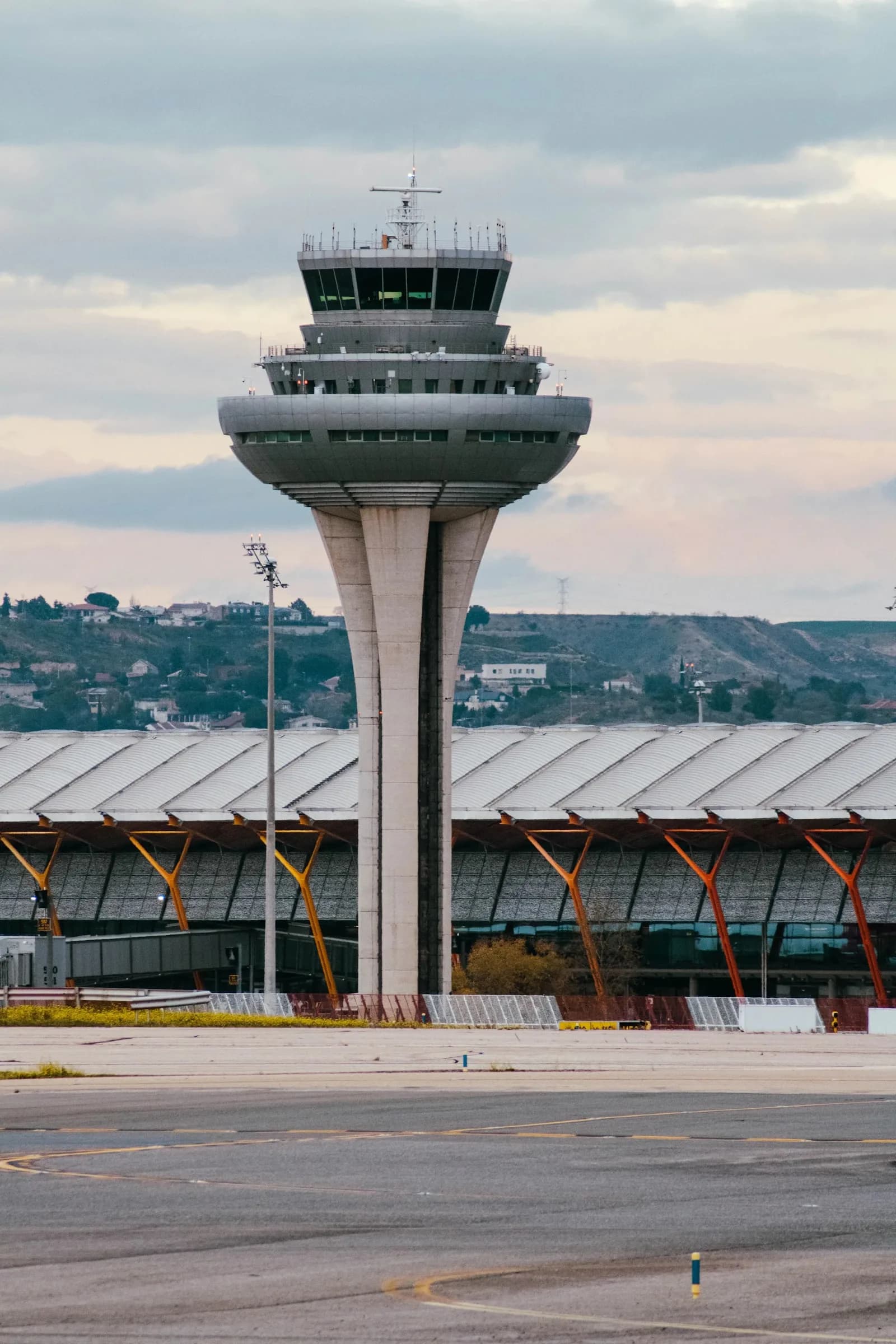 MSc in Airport Business Operations — Master at London School of Aviation & Airport Management