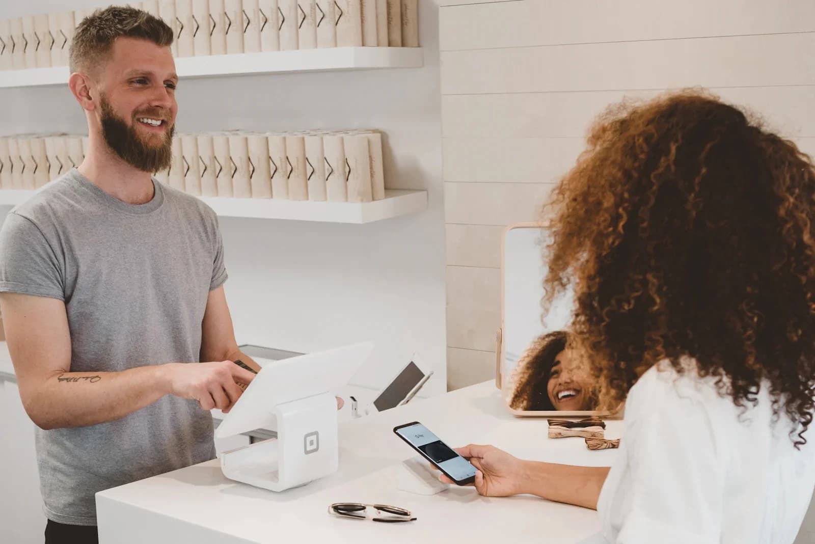 Higher Diploma in E-Commerce Management — Higher Diploma at London School of Commerce and Technology