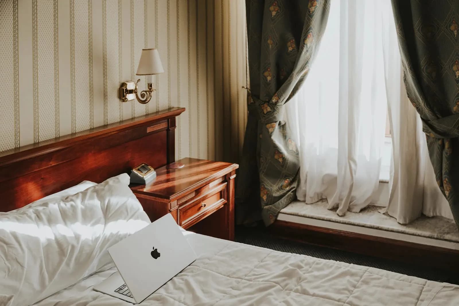 BA in Hospitality Systems Engineering — Bachelor at London School of Hotel and Resort Management