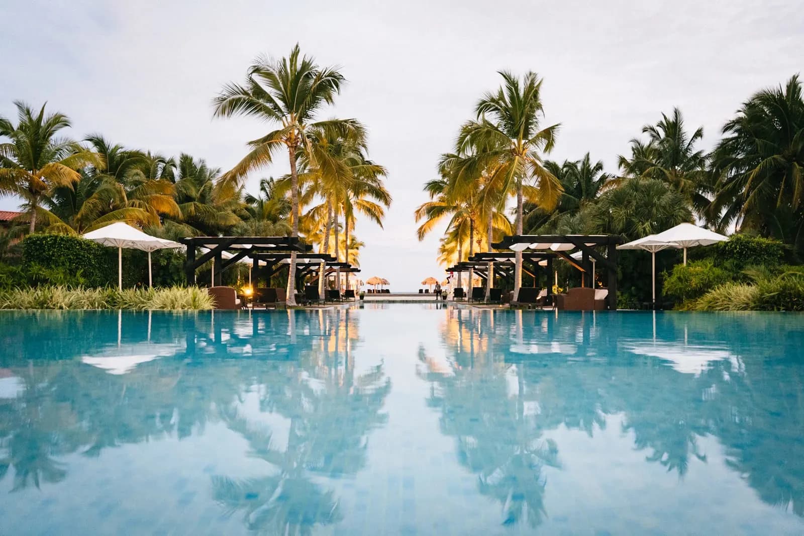 Certificate in Hospitality Culture and Etiquette — Certificate at London School of Hotel and Resort Management