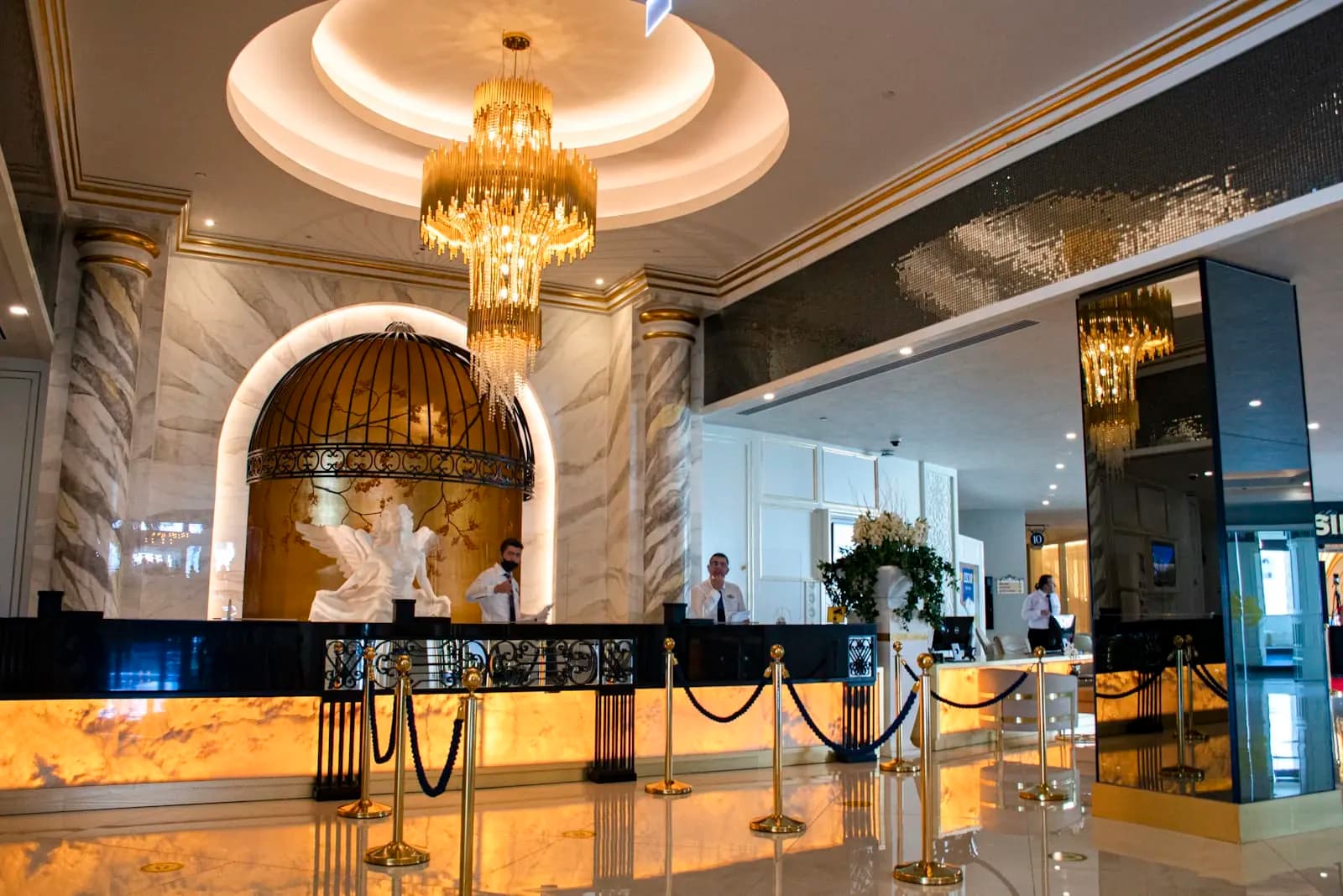 MSc in Luxury Hotel and Resort Management — Master at London School of Hotel and Resort Management