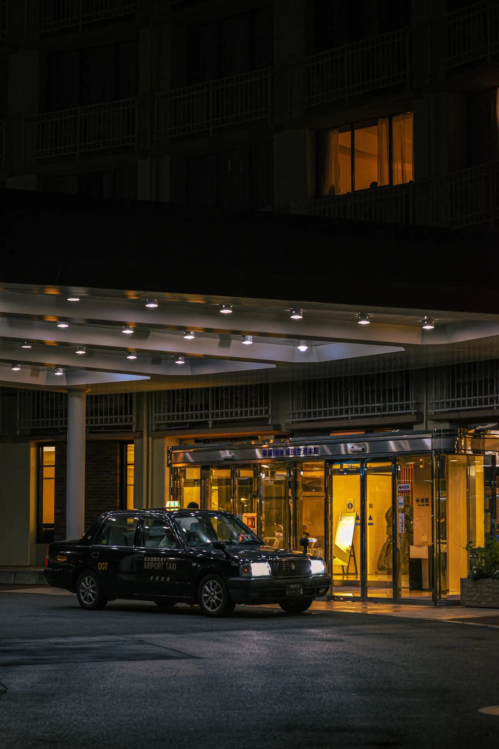 Advanced Diploma in International Hospitality Operations — Advanced Diploma at London School of International Luxury Hospitality & Hotel Management