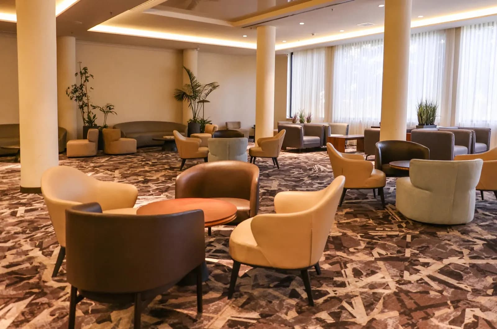 Advanced Diploma in Luxury Guest Relations — Advanced Diploma at London School of International Luxury Hospitality & Hotel Management
