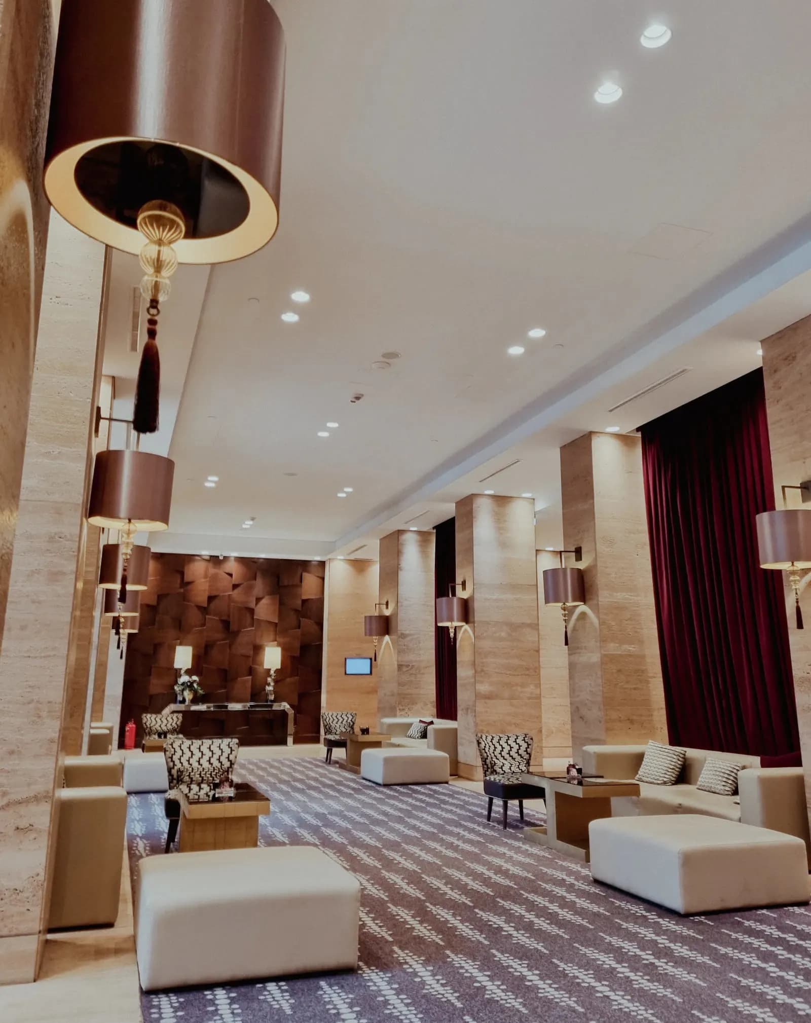 BA in Hospitality Innovation & Technology — Bachelor at London School of International Luxury Hospitality & Hotel Management