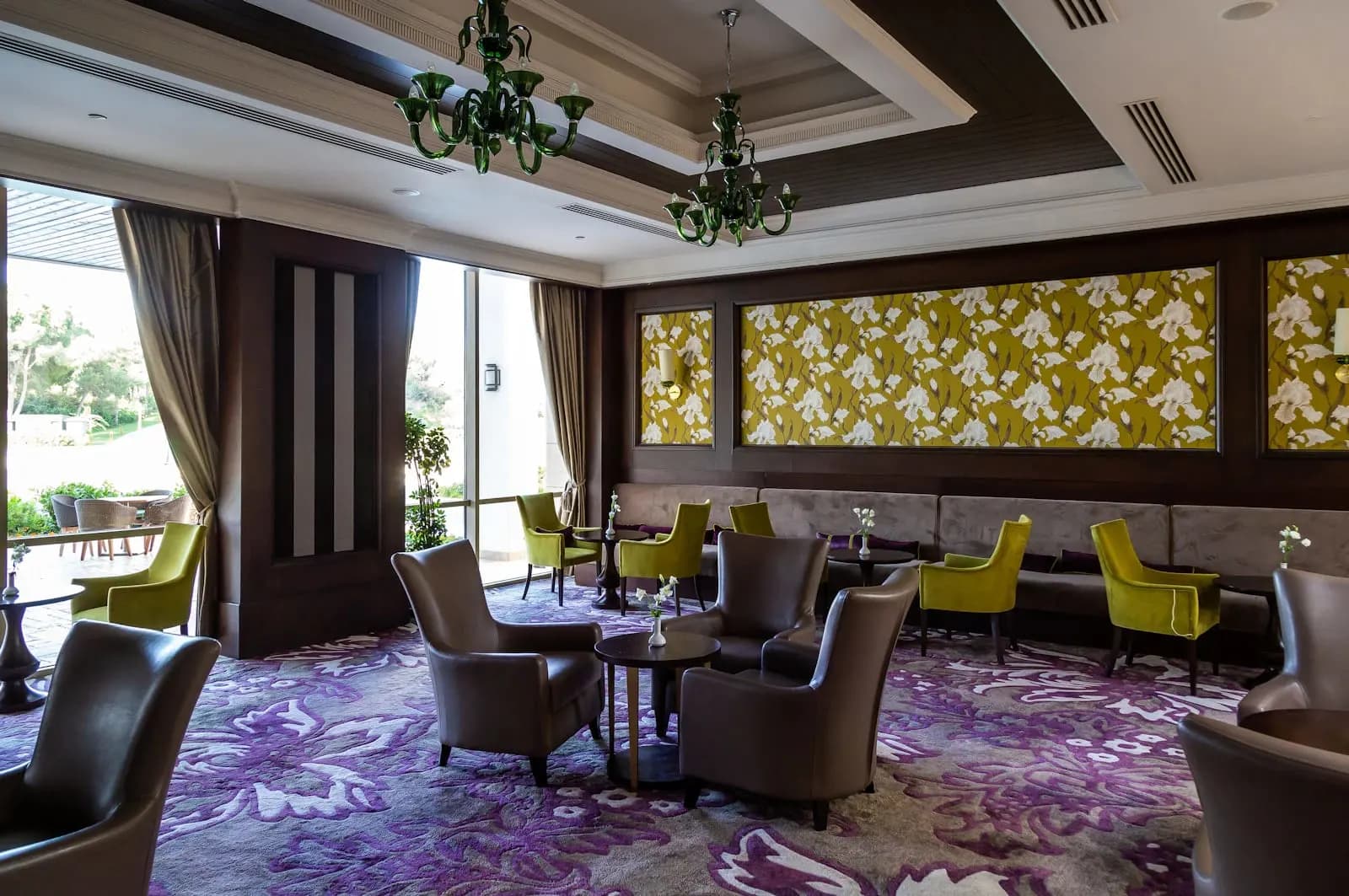 BA in Luxury Hospitality Strategy — Bachelor at London School of International Luxury Hospitality & Hotel Management