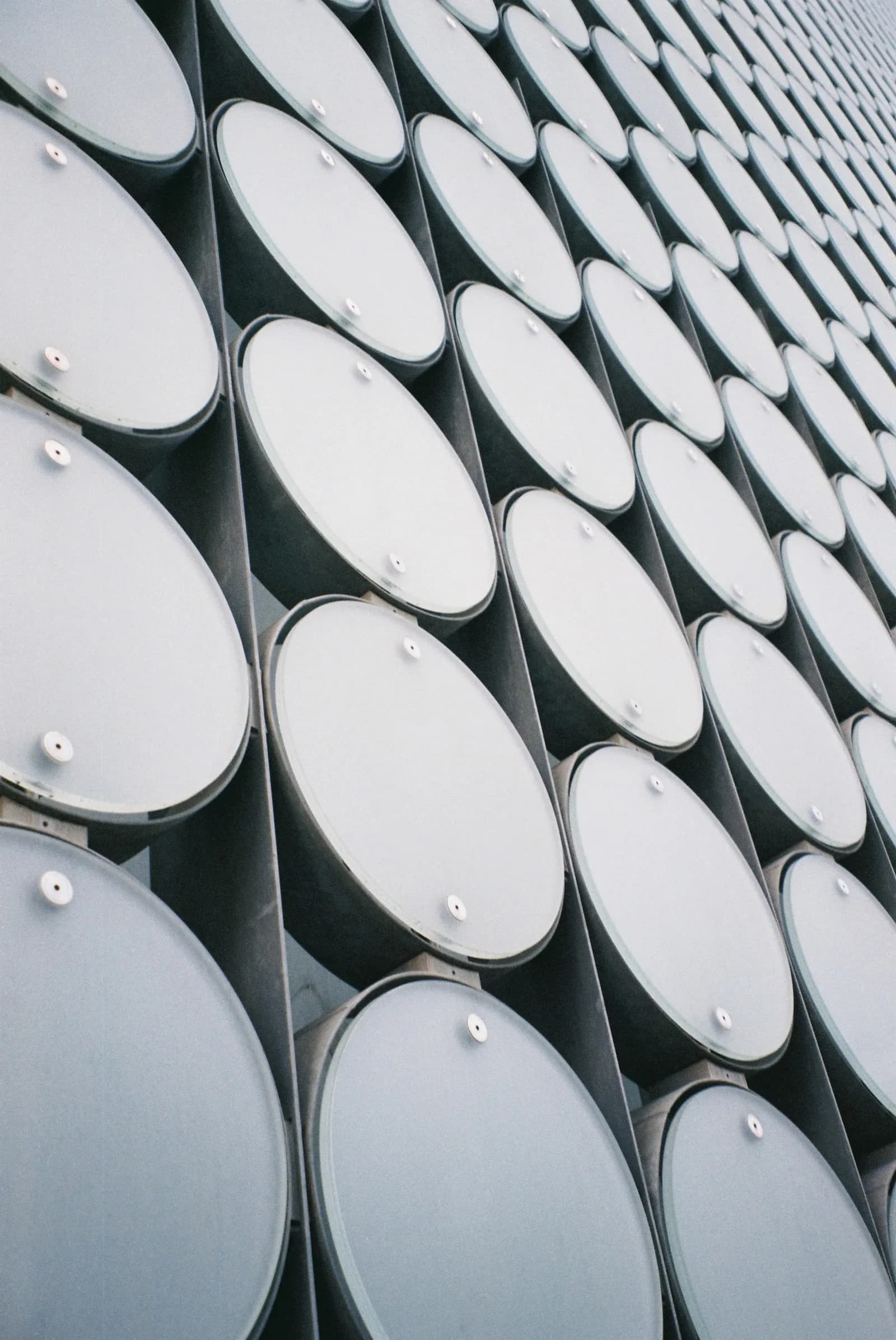 Higher Diploma in Offshore Logistics Engineering — Higher Diploma at London School of Oil and Gas Management