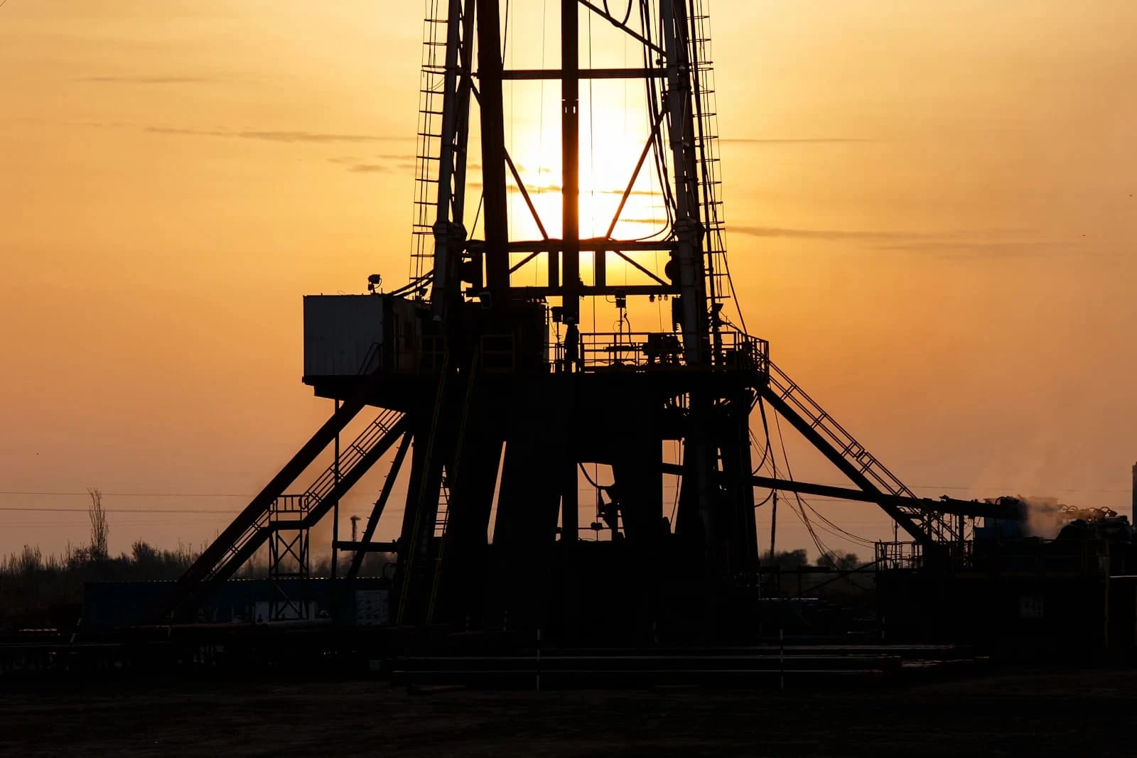 Master of Oil and Gas Law and Regulatory Compliance — Master at London School of Oil and Gas Management