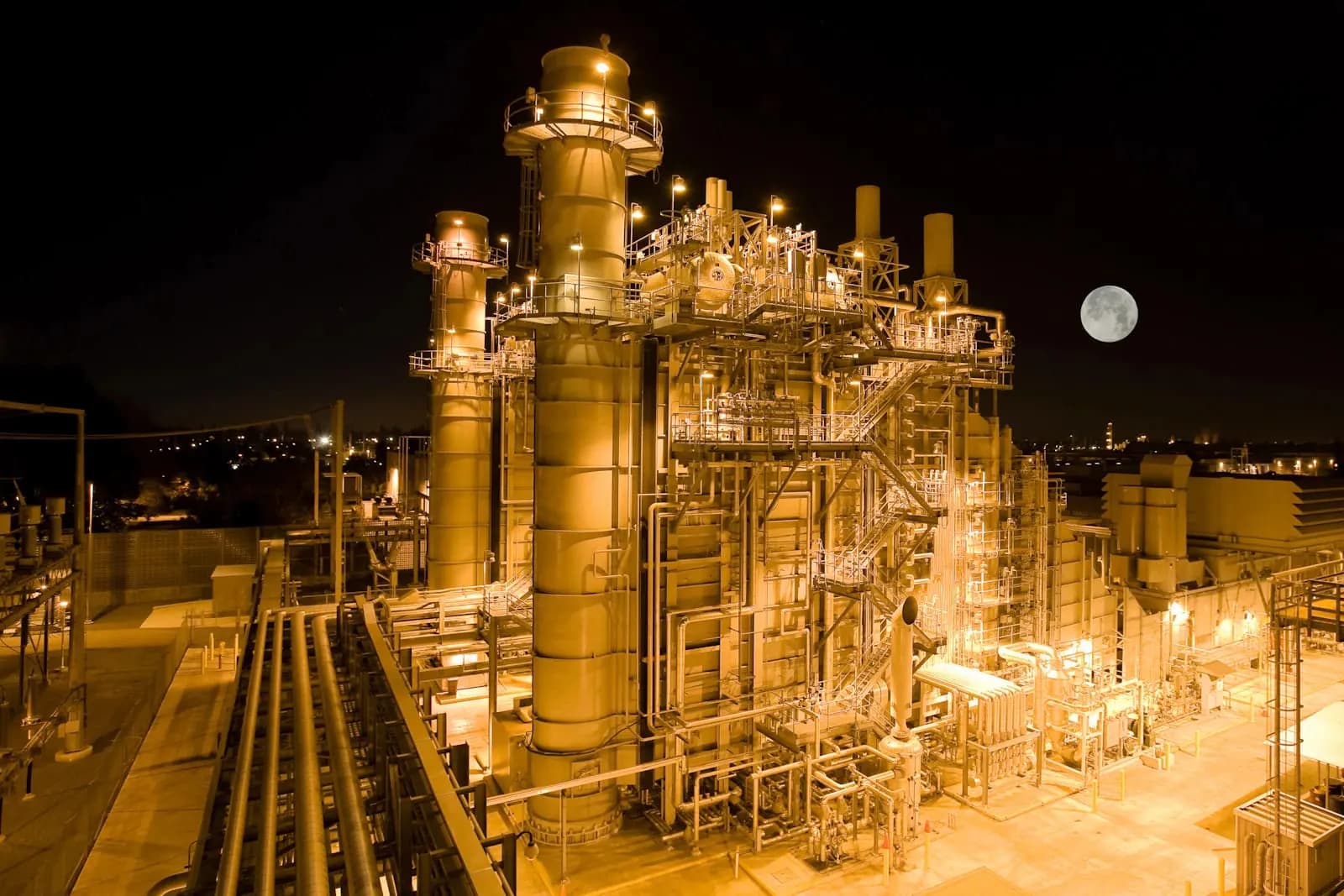 Higher Diploma in Energy Procurement Management — Higher Diploma at London School of Petroleum and Energy